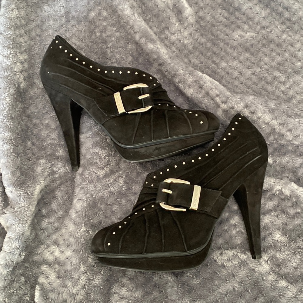 READ ALL SEXY EC BCBG black velour platform booties sz7 1/2